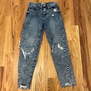 Women’s Acid-wash Mom Jeans 1/26W